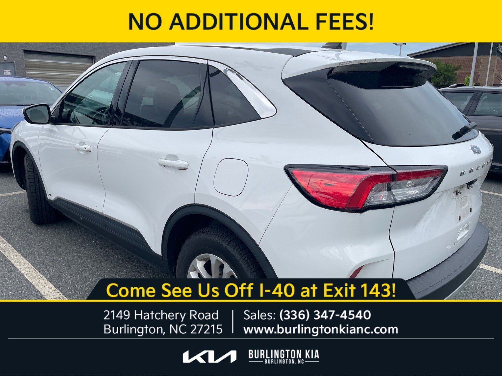 Used 2021 Oxford White Ford SE image 4