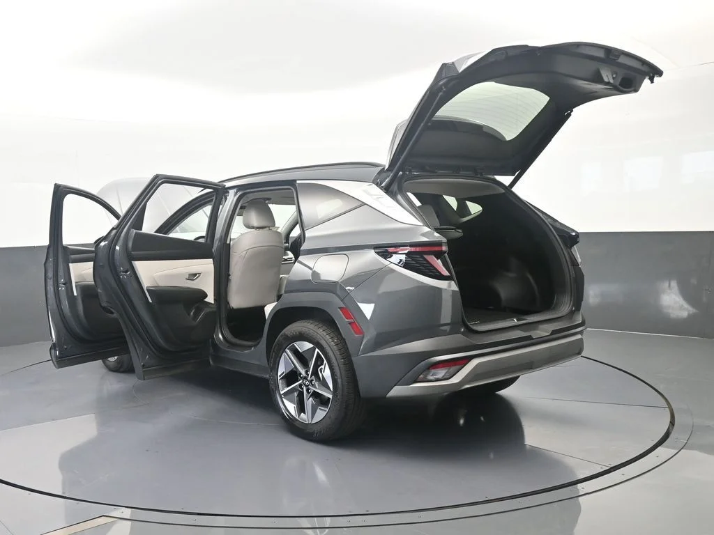 Used 2025 Ecotronic Gray Hyundai SEL Convenience image 78