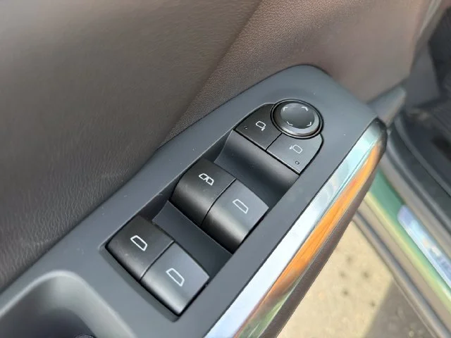 2027 Chevrolet Traverse Z71 - Photo 12
