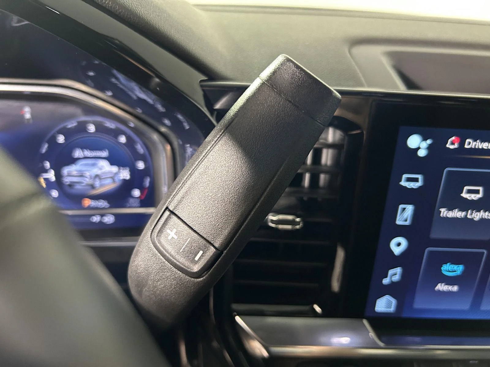 Used 2025 Black Chevrolet LT image 23
