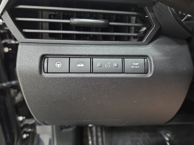 Used 2019 Blue Nissan 2.5 SV image 26
