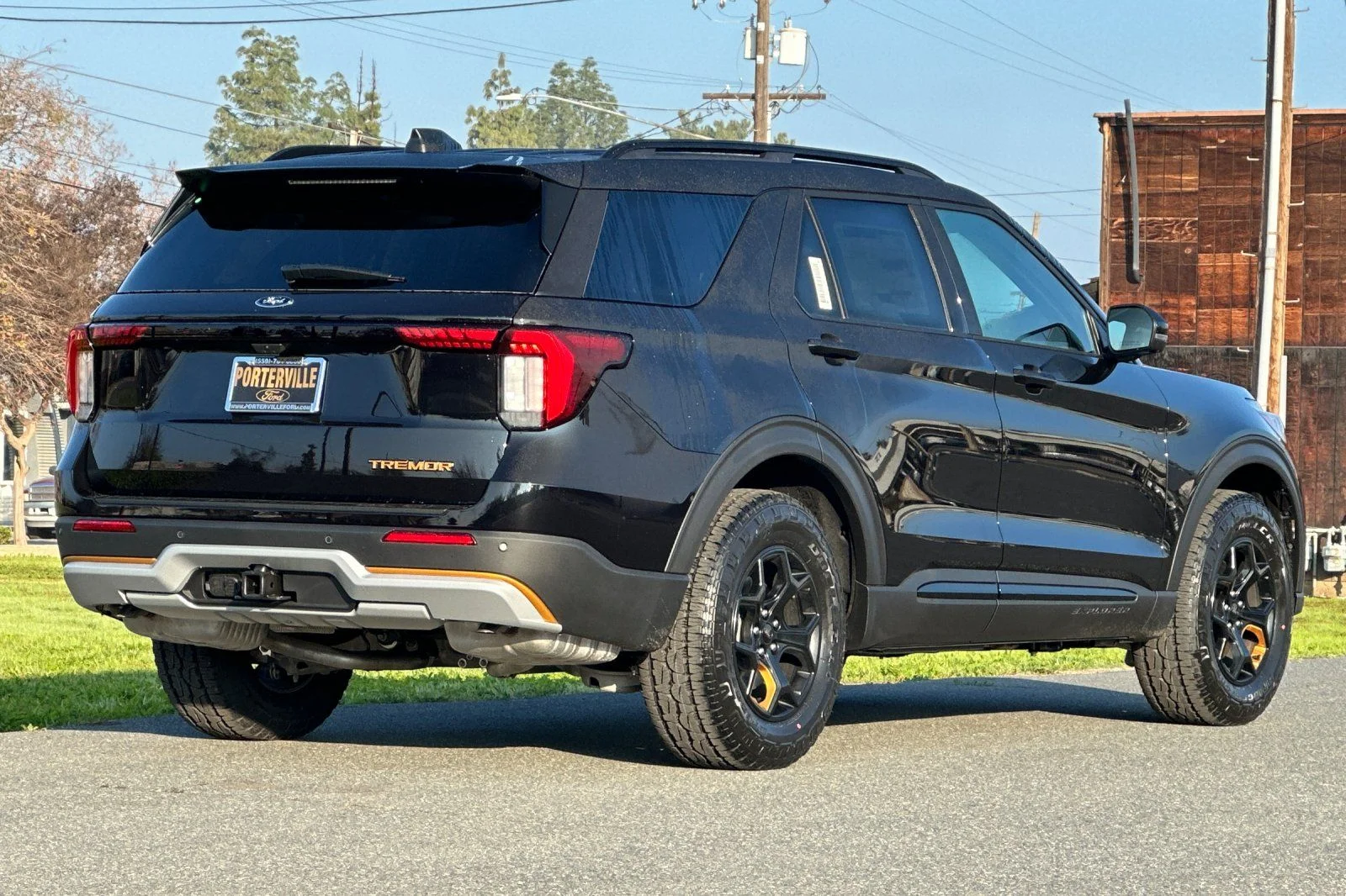 New 2026 Agate Black Metallic Ford Tremor® image 4