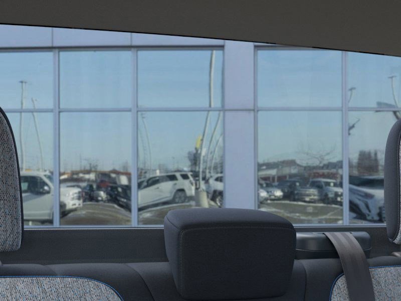 New 2026 Space White Metallic Ford XLT image 30