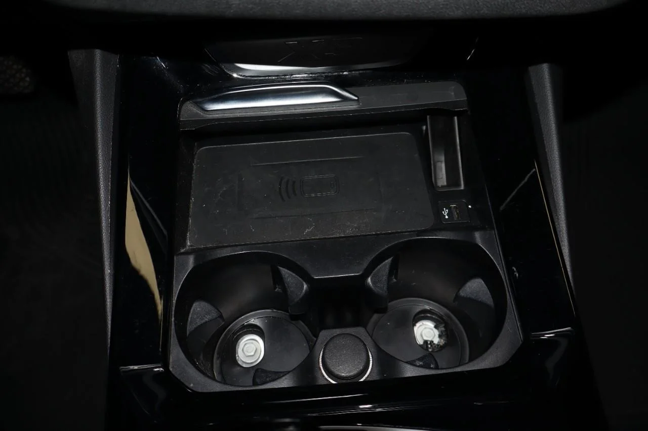 Used 2023 Jet Black BMW xDrive30i image 23