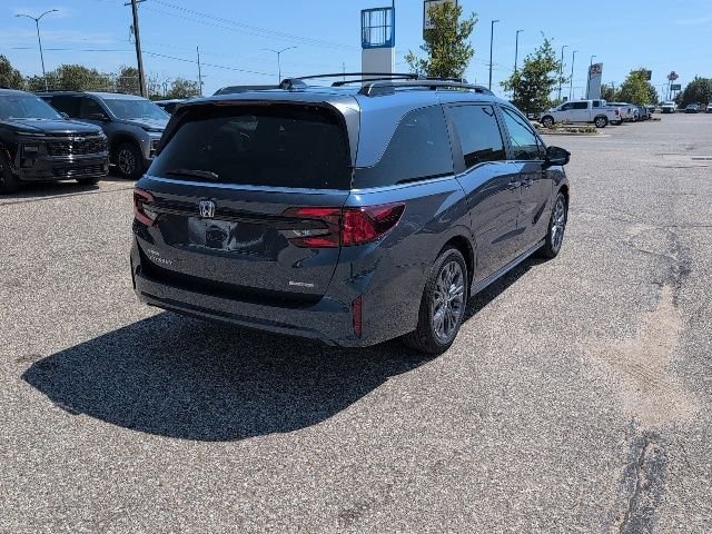 New 2026 Smoke Blue Pearl Honda Touring image 18