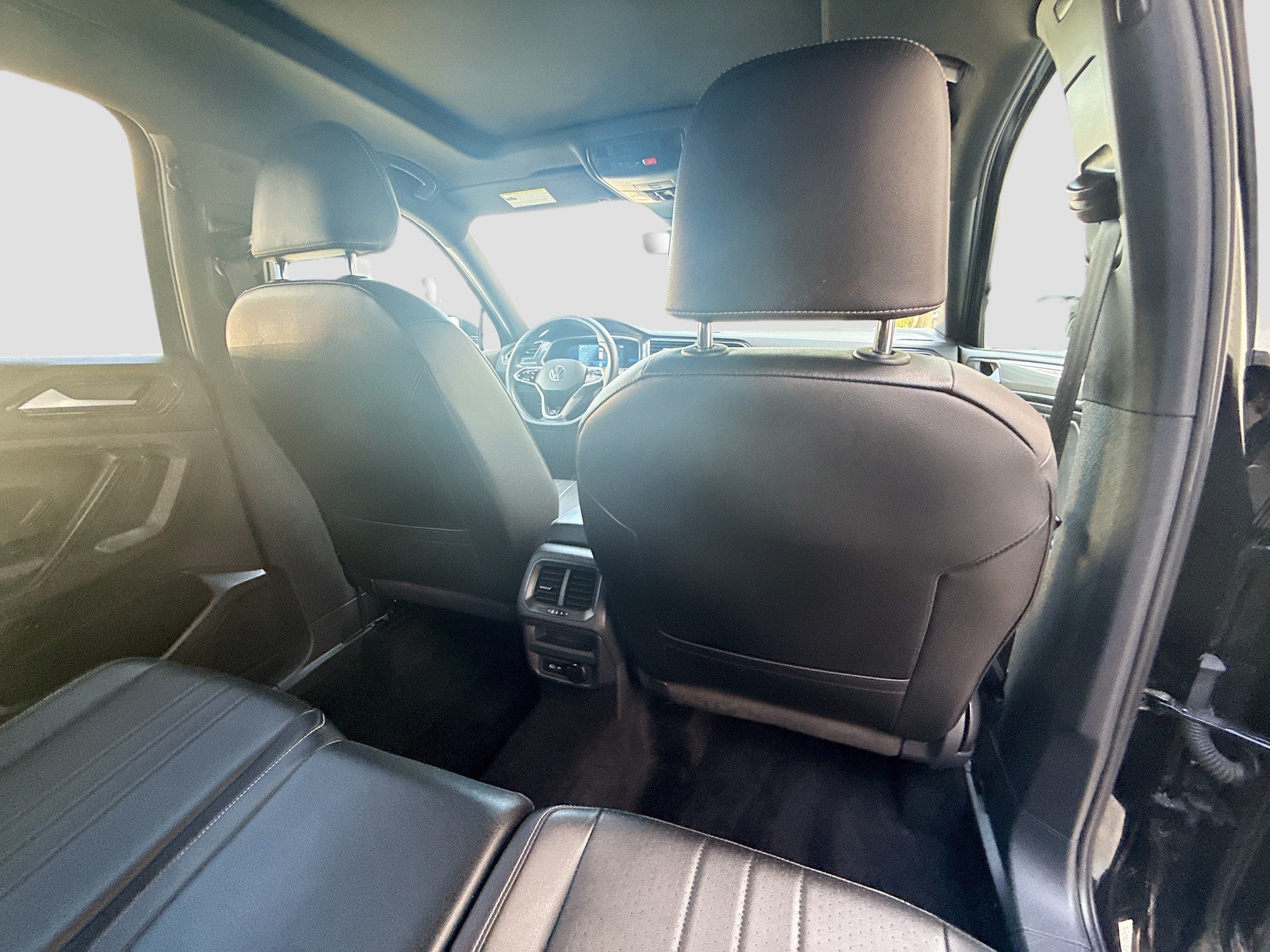 Certified Used 2022  Volkswagen SE R-Line Black image 29
