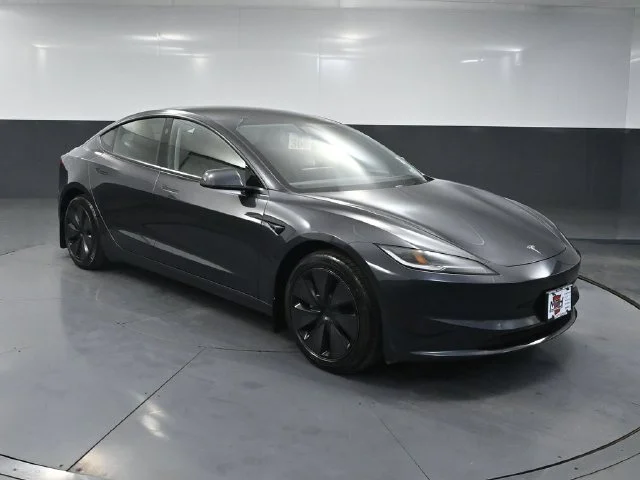 2025 Tesla Model 3 Long Range