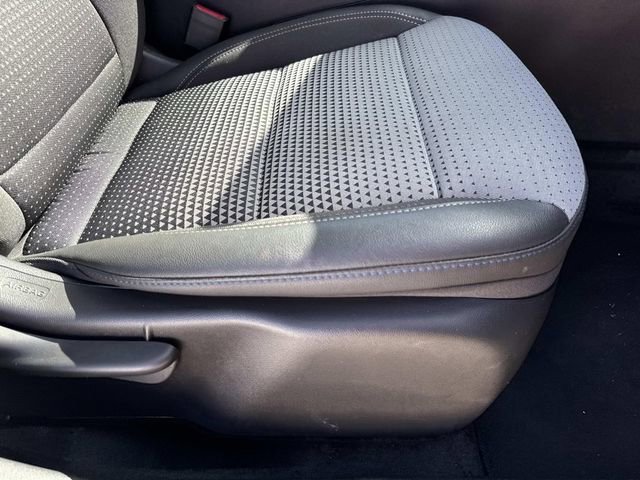 Used 2025 Summit White Chevrolet LT image 29
