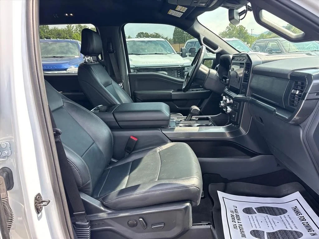 Used 2023 White Ford XLT image 12