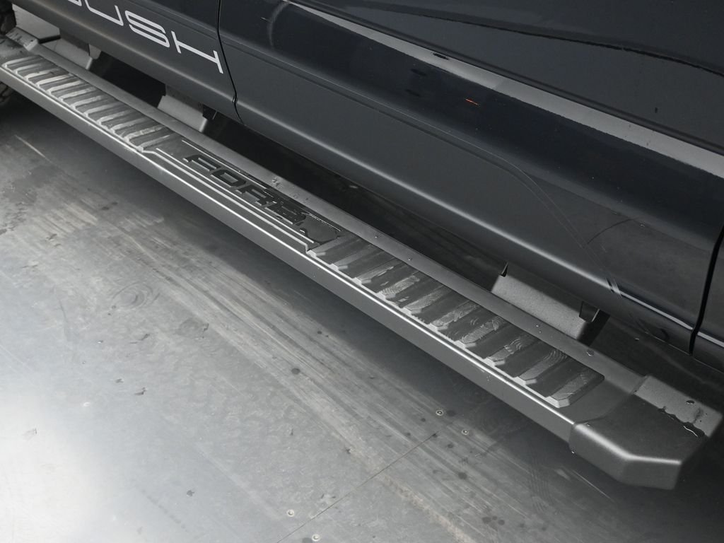 New 2026 Agate Black Metallic Ford Lariat image 31