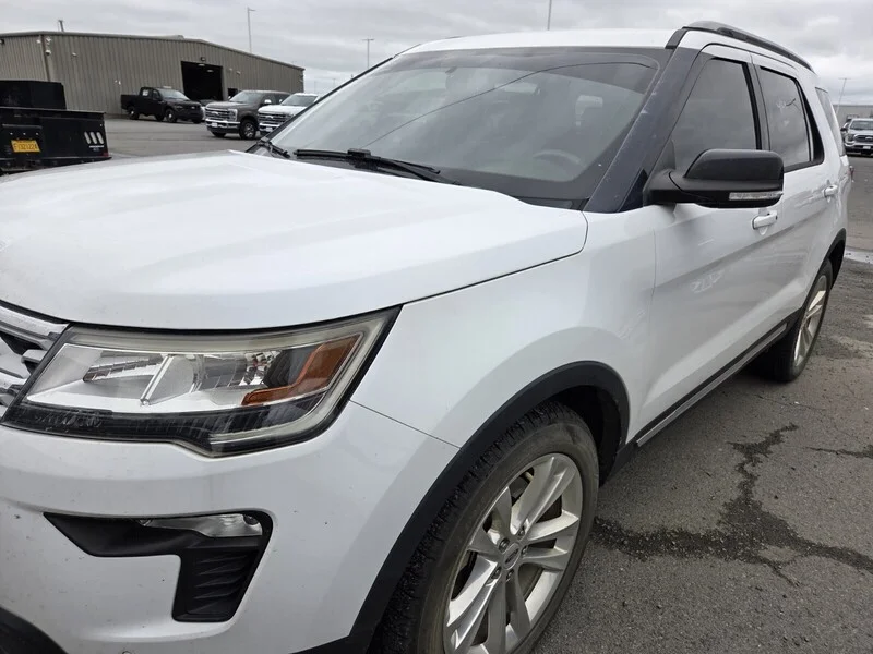 Used 2018 Oxford White FORD XLT image 9