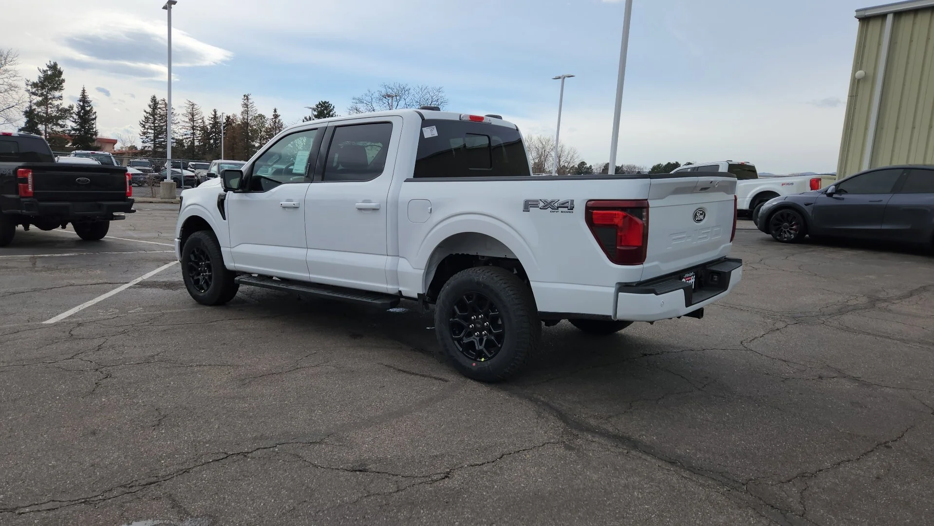 New 2026 Oxford White Ford XLT image 10