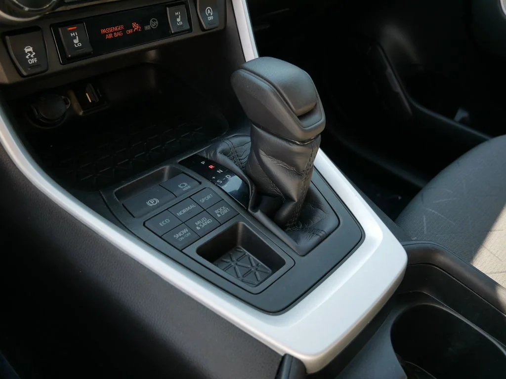 Certified Used 2021 Blue Toyota XLE image 22