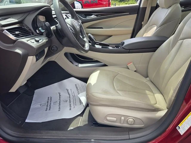 Used 2017 Red Buick Essence image 5