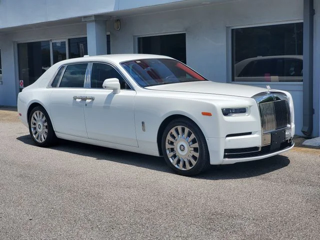 Used 2019 White Rolls-Royce Base image 1