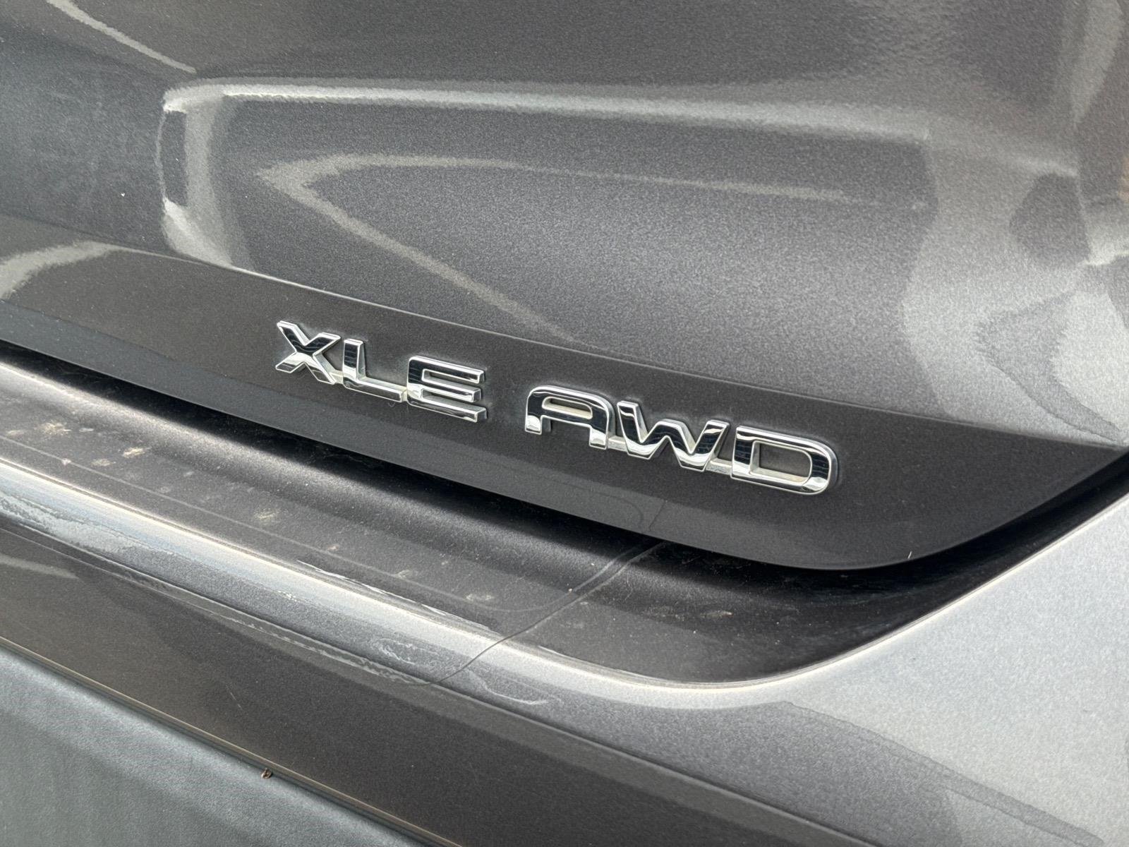 Used 2021 Magnetic Gray Metallic Toyota XLE image 13