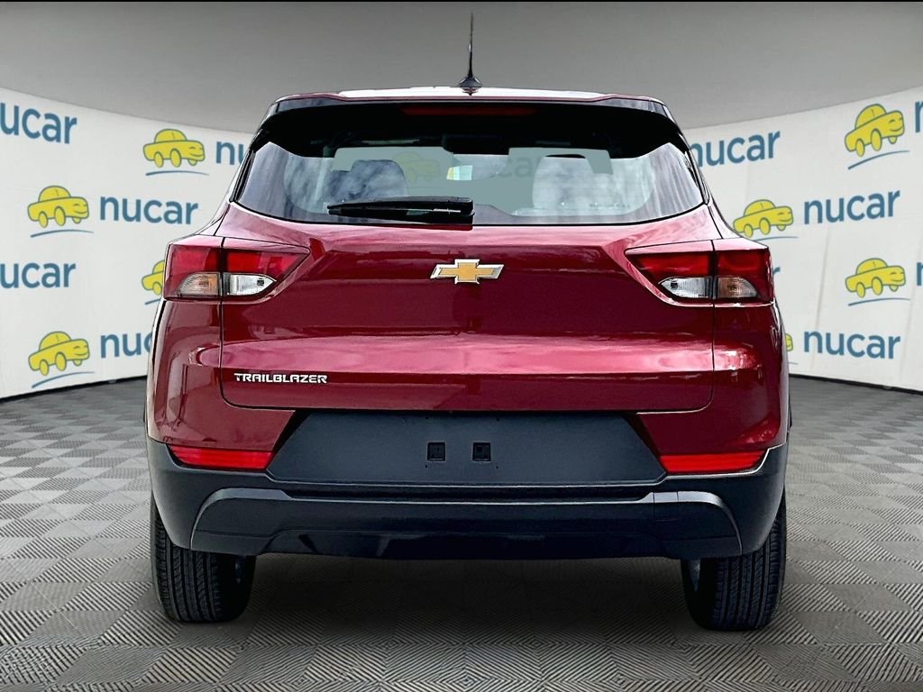 Used 2024 Red Chevrolet LS image 5