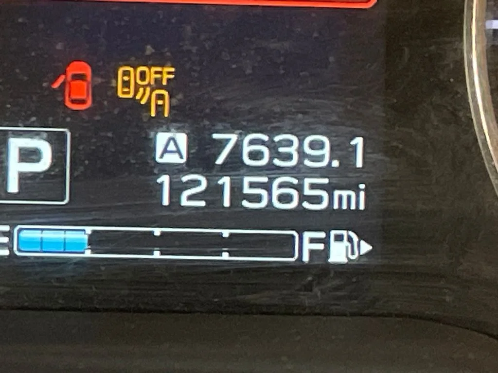 Used 2019 Silver Subaru 2.0i Limited image 22