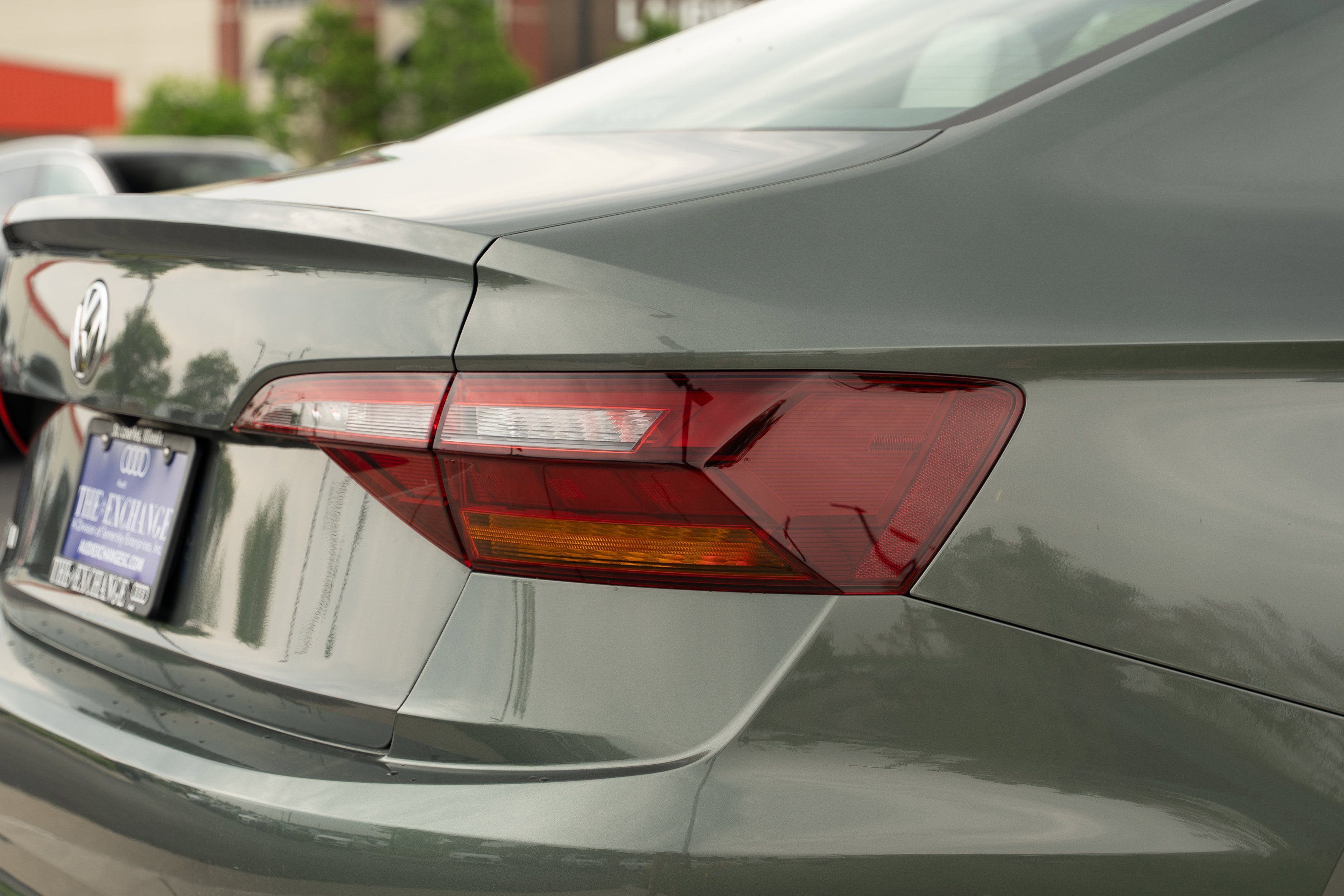 Used 2019 Sage Green Metallic Volkswagen SEL image 28