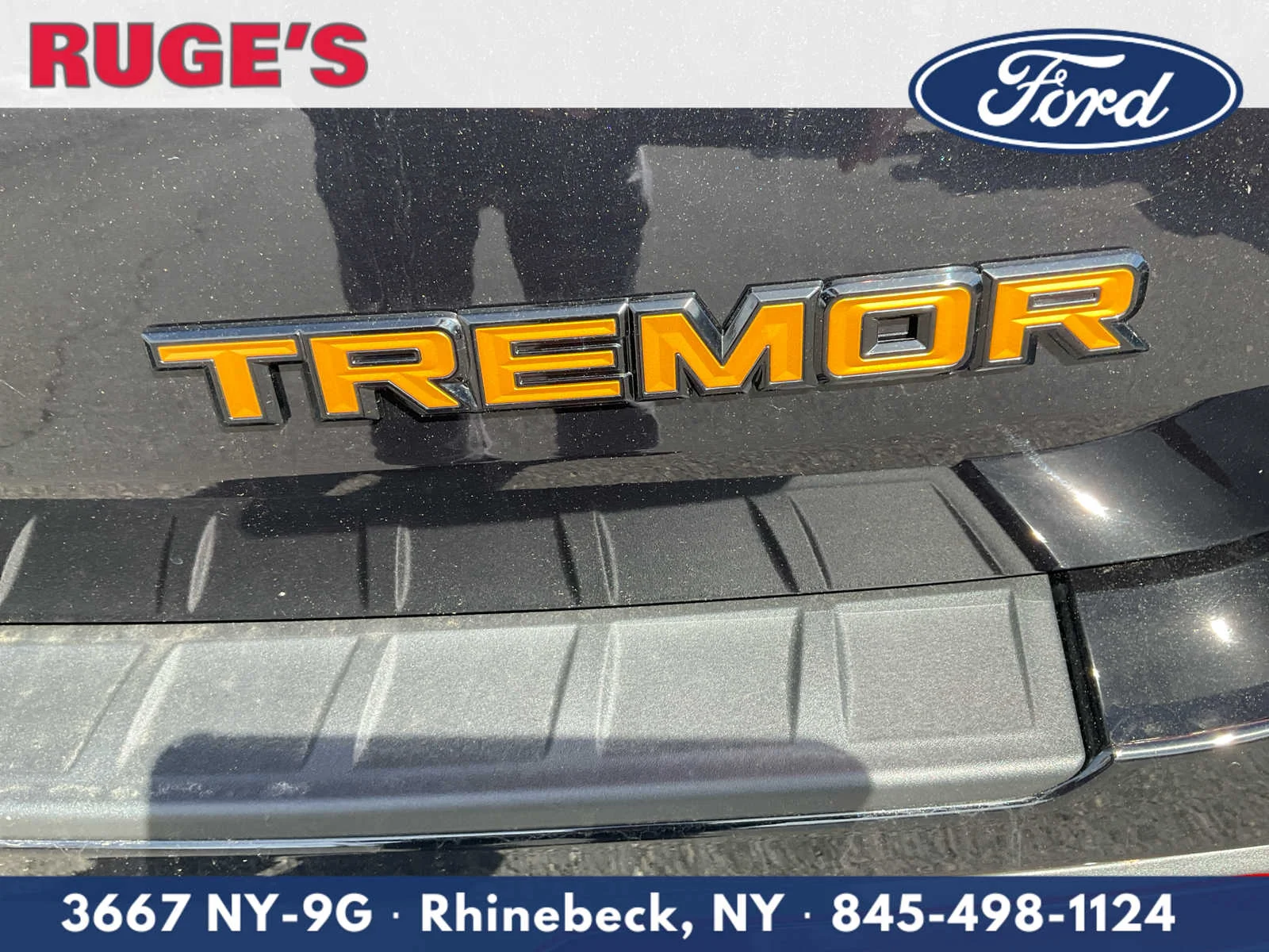 New 2026 Agate Black Metallic Ford Tremor image 13