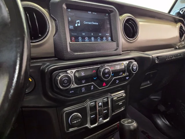 Used 2020 Black Jeep Unlimited Sport S image 21