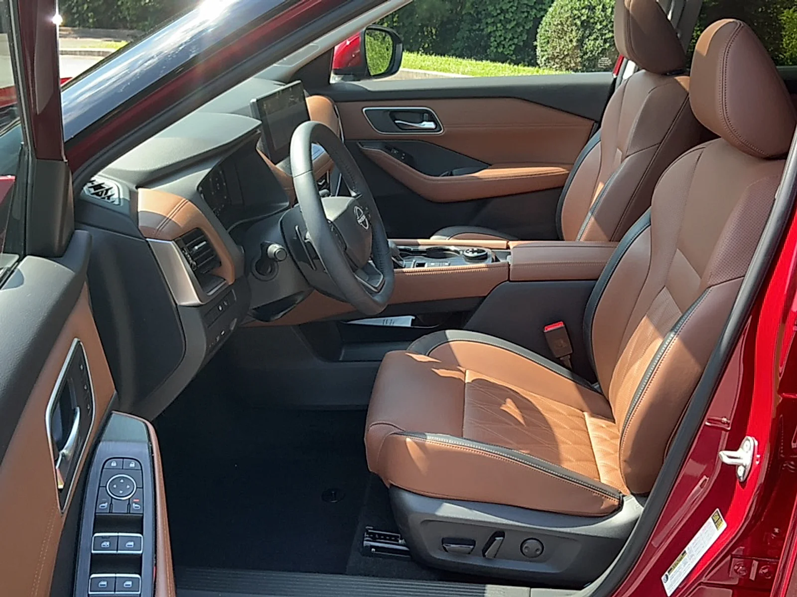 Used 2026 Scarlet Ember Tintcoat Nissan Platinum image 13