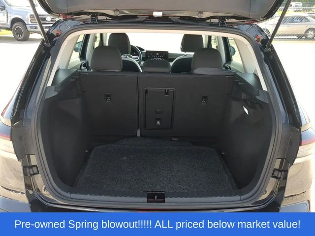 Used 2025 Black Volkswagen 1.5T S image 38