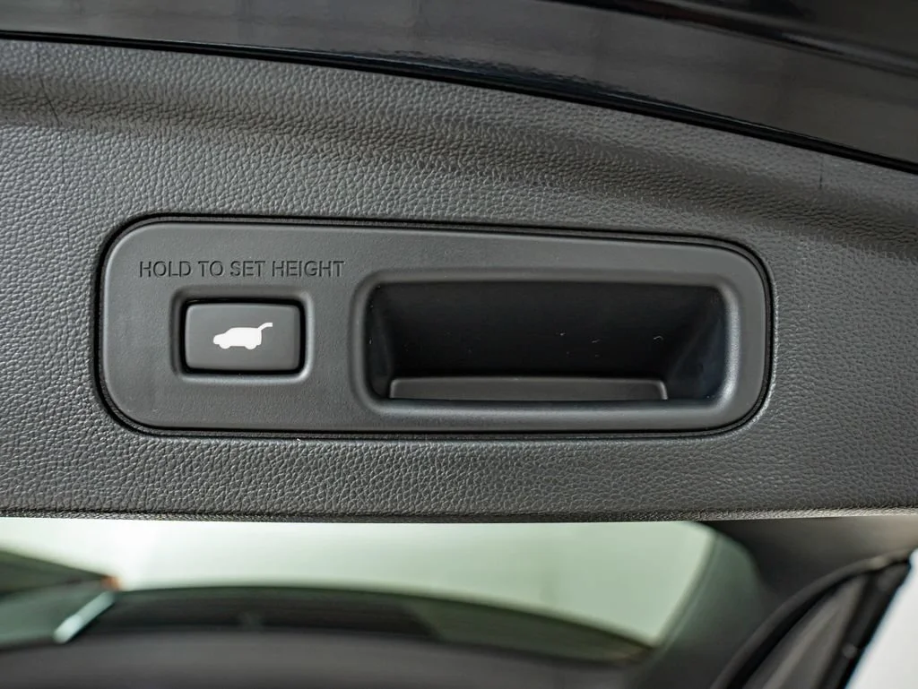 New 2026 Majestic Black Pearl Acura SH-AWD image 42