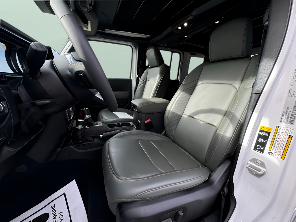 Used 2024 White Jeep High Altitude 4xe image 23