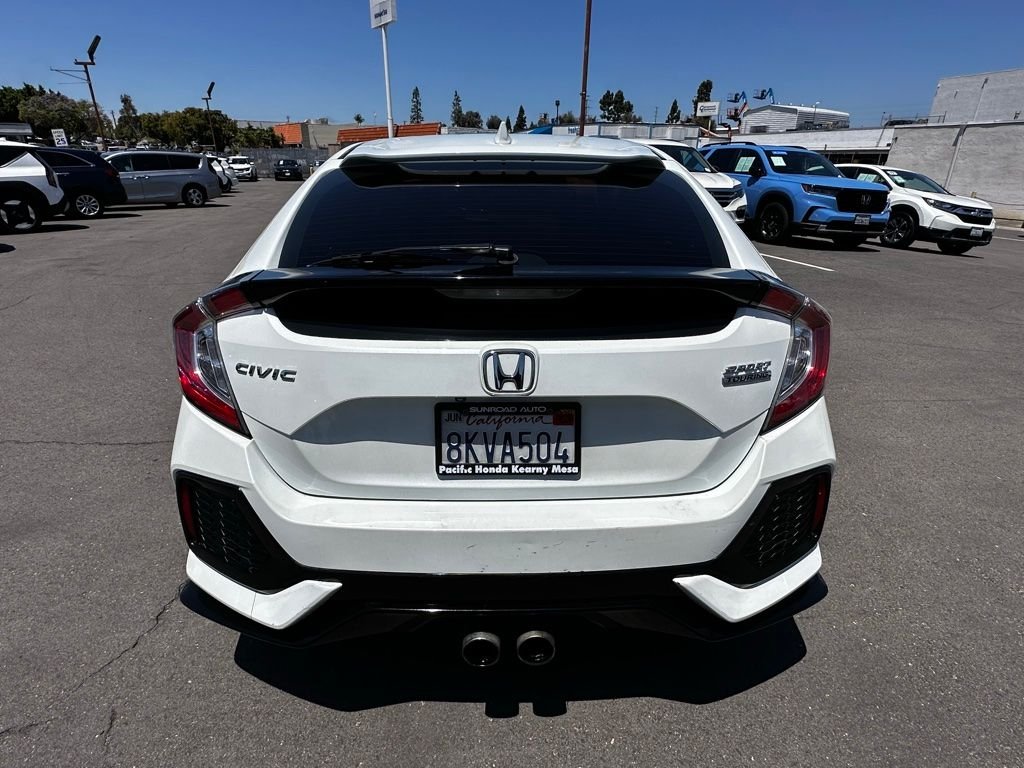 Used 2018  Honda Sport Touring image 3