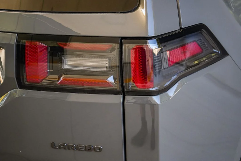 New 2026 Sting-Gray Clearcoat Jeep Laredo image 7