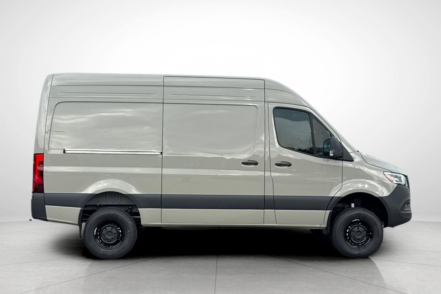 2026 Mercedes-Benz Sprinter Cargo Van Base - Photo 26