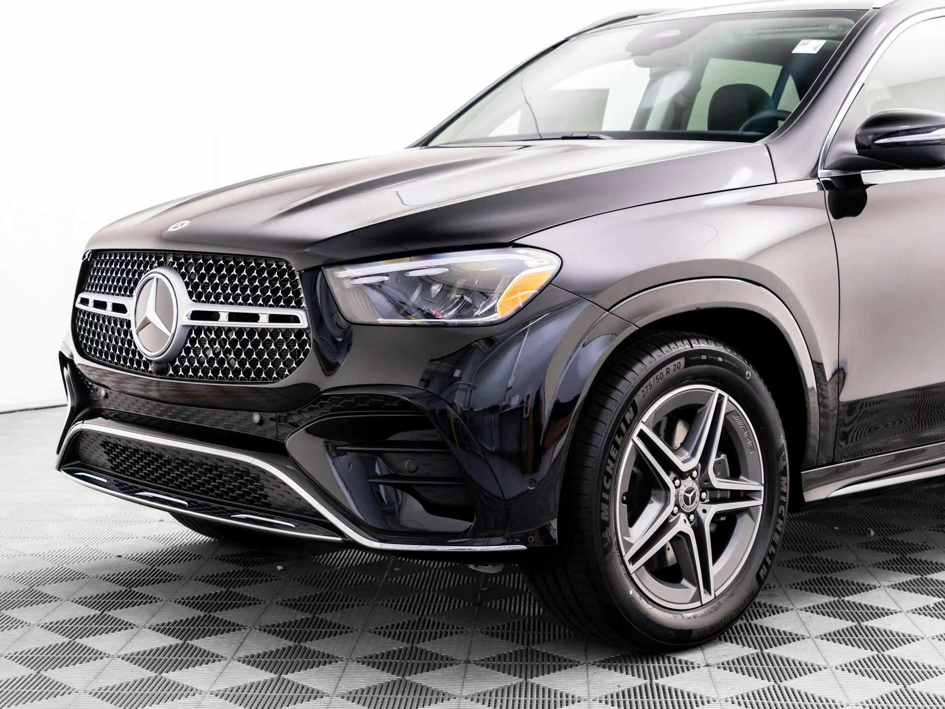 New 2026 Black Mercedes-Benz GLE 450 image 40