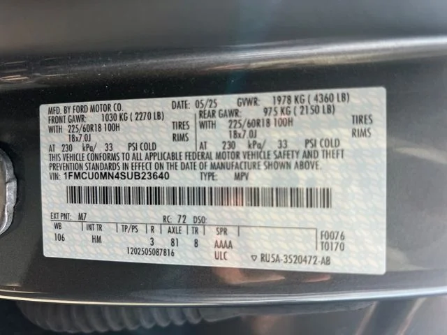 Used 2025 Gray Ford ST-Line image 33