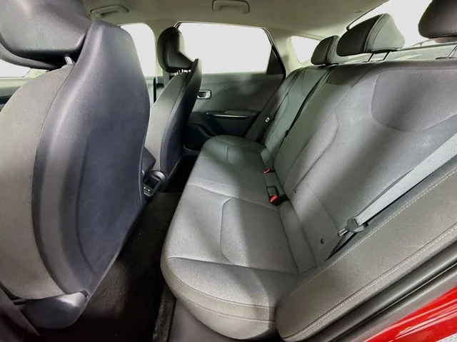 Used 2025 Red Kia LXS image 22