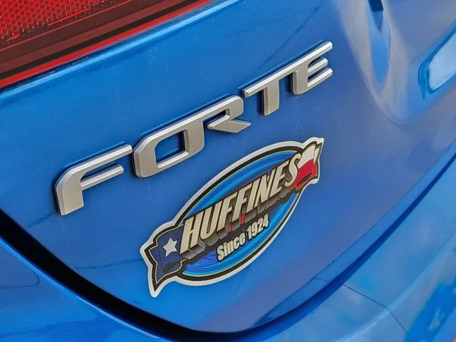 Used 2024 Blue Kia GT image 11