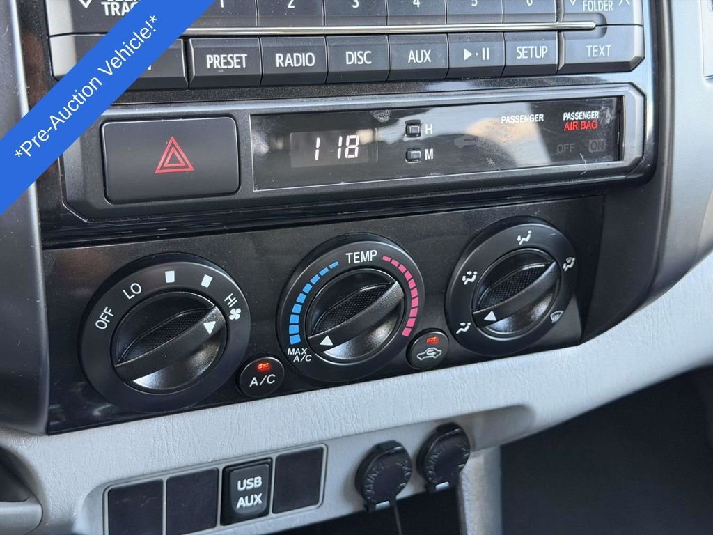 Used 2012 White Toyota Base image 4