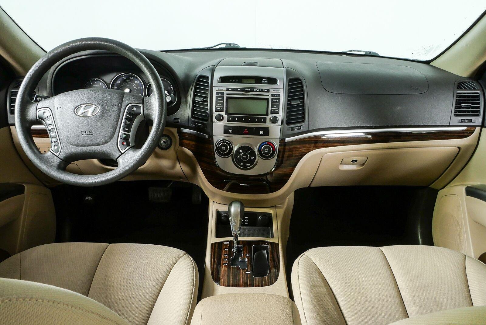 Used 2011 Phantom Black Metallic Hyundai GLS image 18