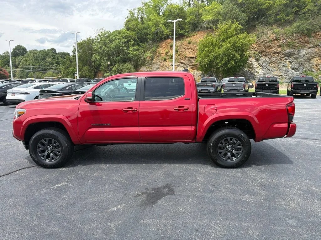 Used 2023 Barcelona Red Metall Toyota SR image 4