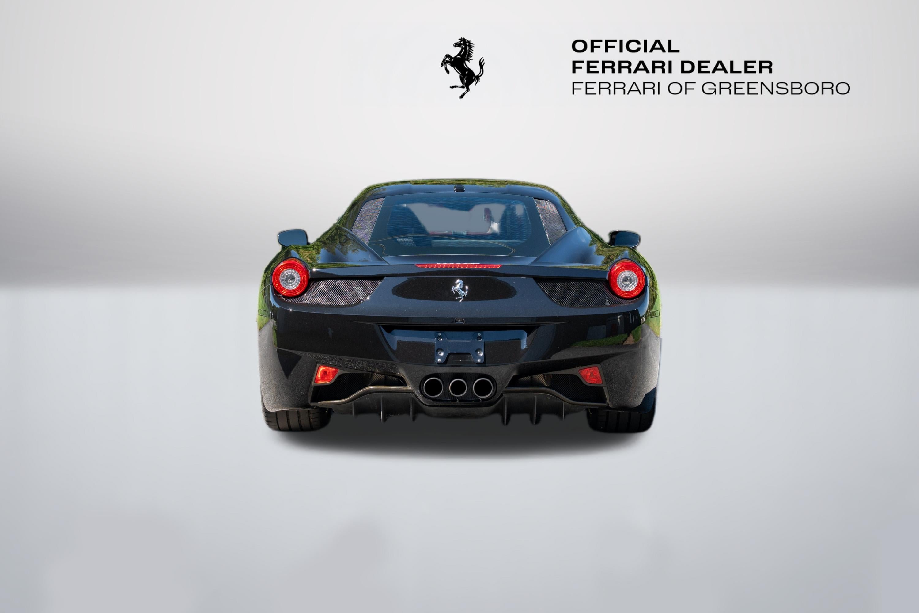 Used 2010 Nero Ferrari  image 8