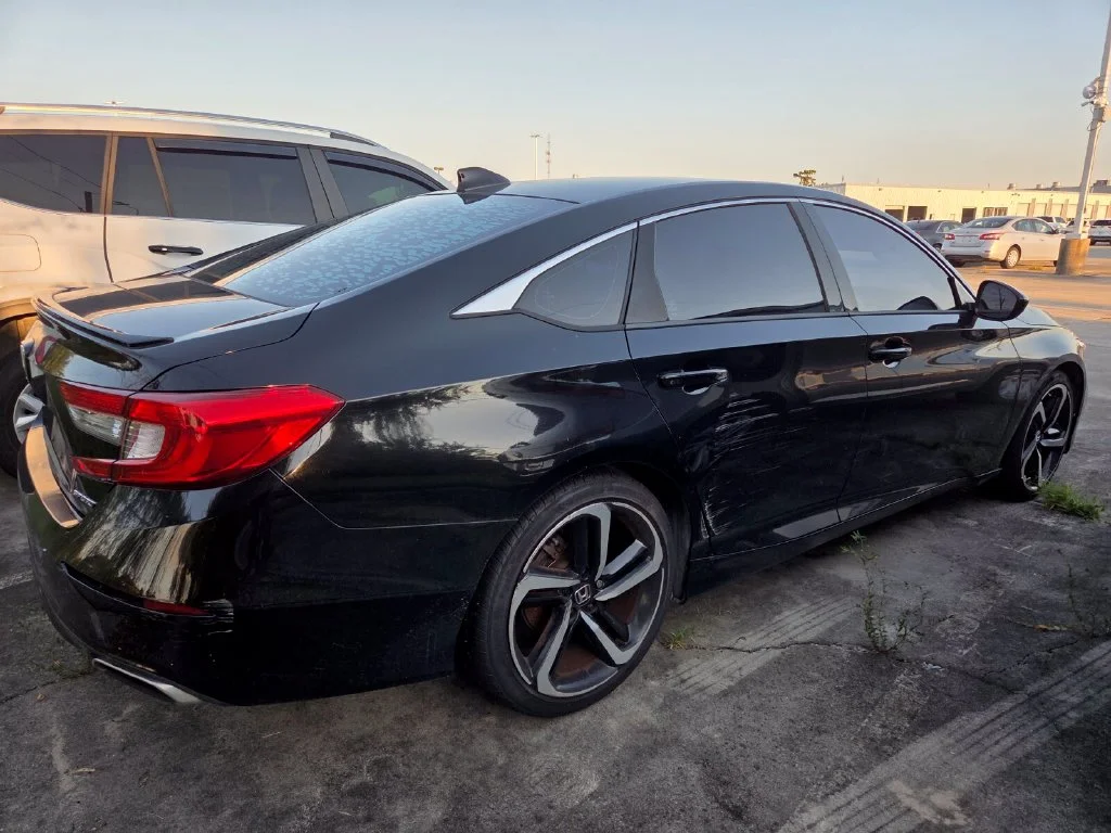 Used 2019 Black Honda Sport image 4