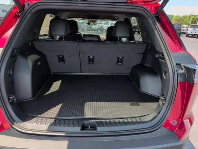 New 2027 Radiant Red Tintcoat Chevrolet ACTIV image 25