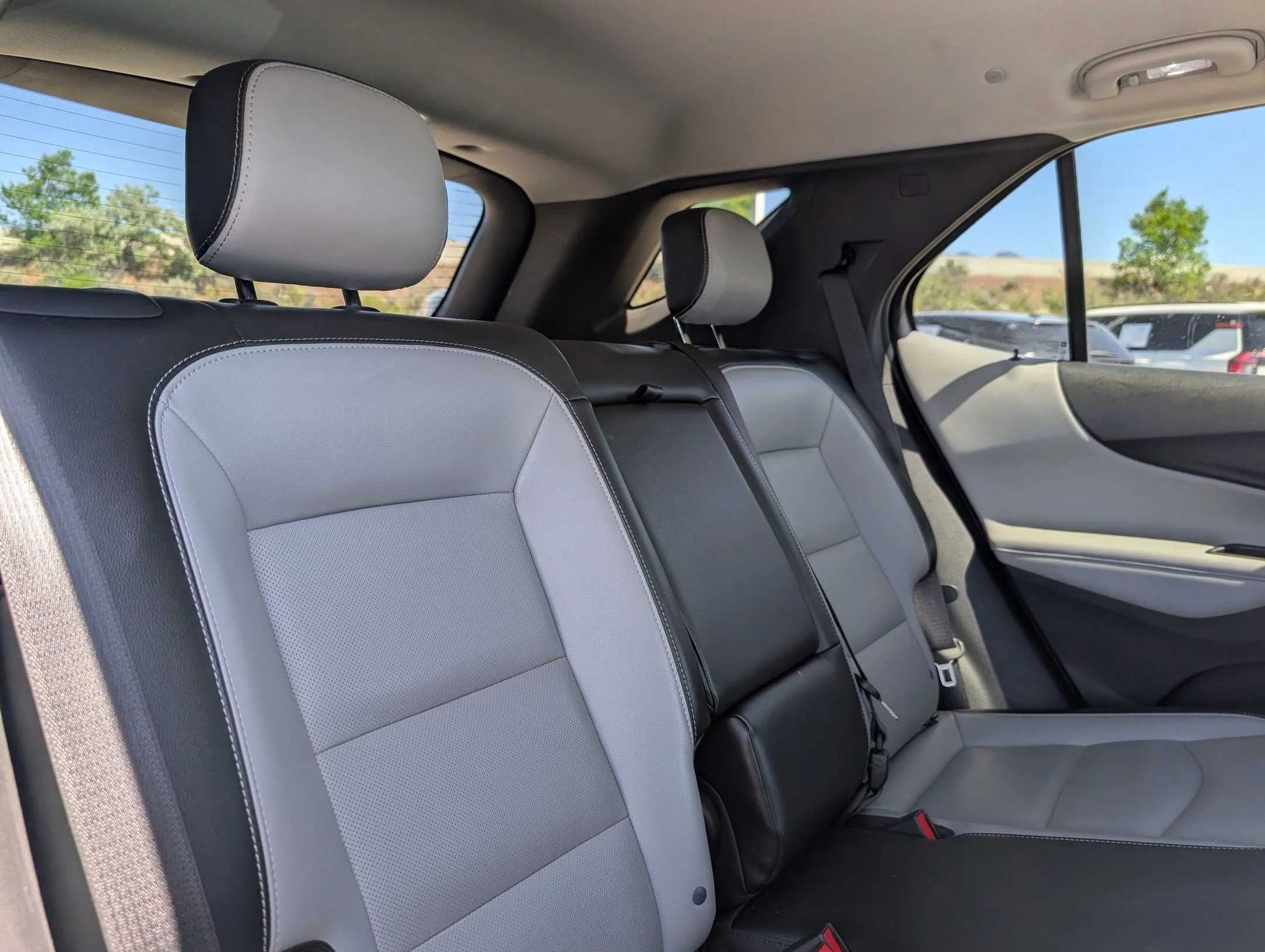 2020 Chevrolet Equinox Premier - Photo 25