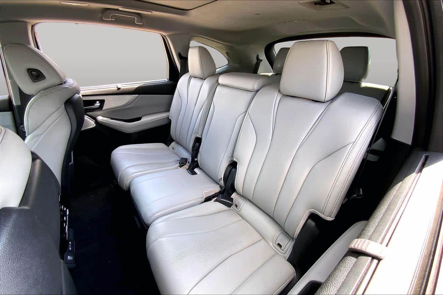 Certified Used 2025 Canyon River Blue Metallic Acura w/Technology Package image 19