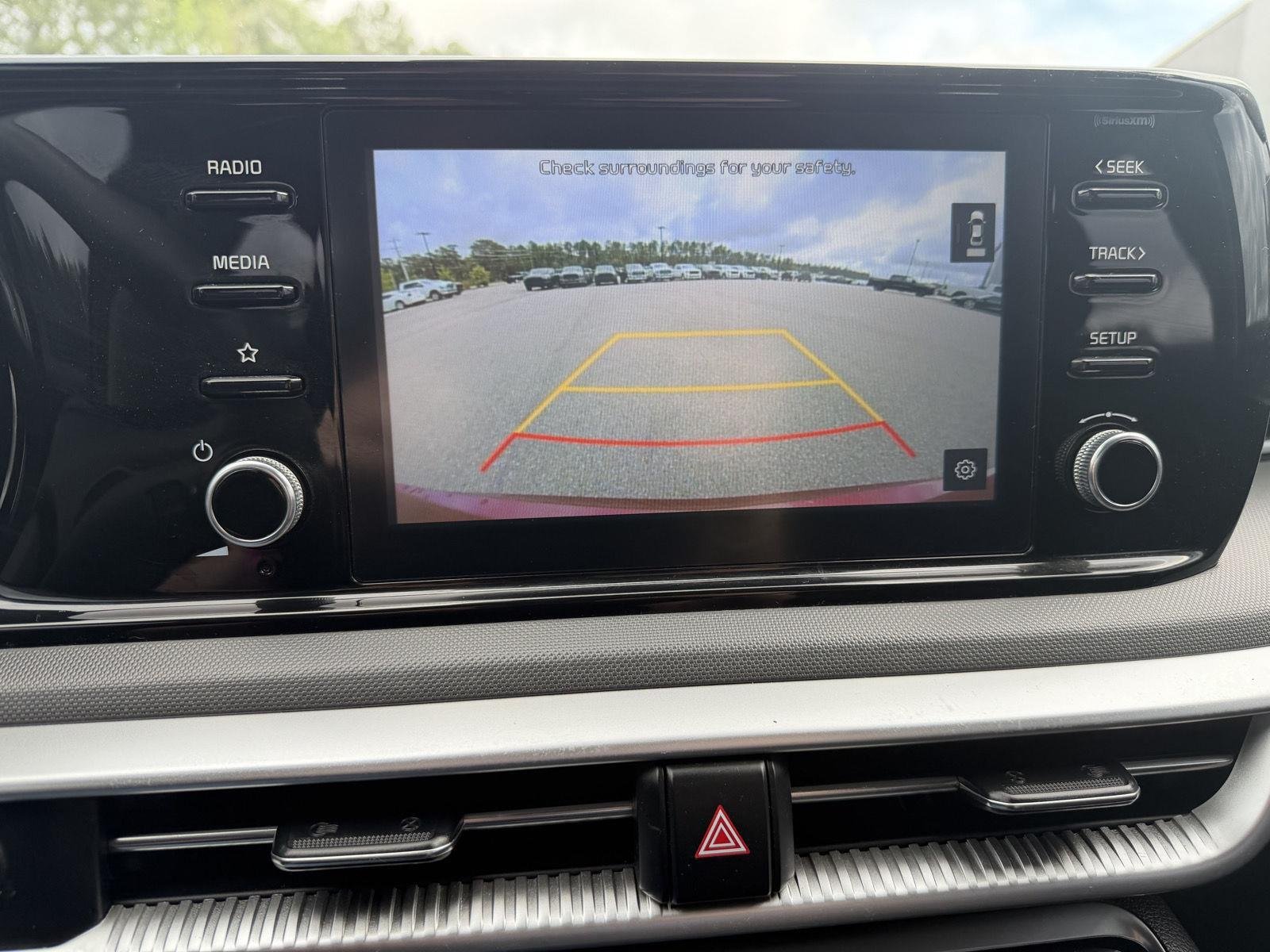 Used 2021 Passion Red Tintcoat Kia LXS image 11