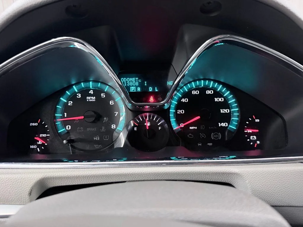 Used 2014 Silver Chevrolet LT image 14