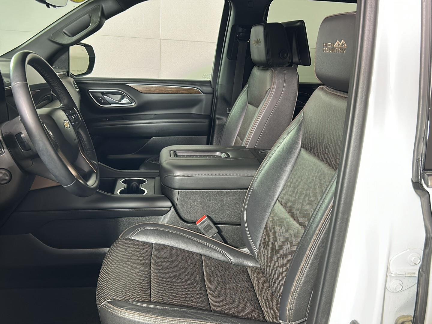 Used 2023 Summit White Chevrolet High Country image 15