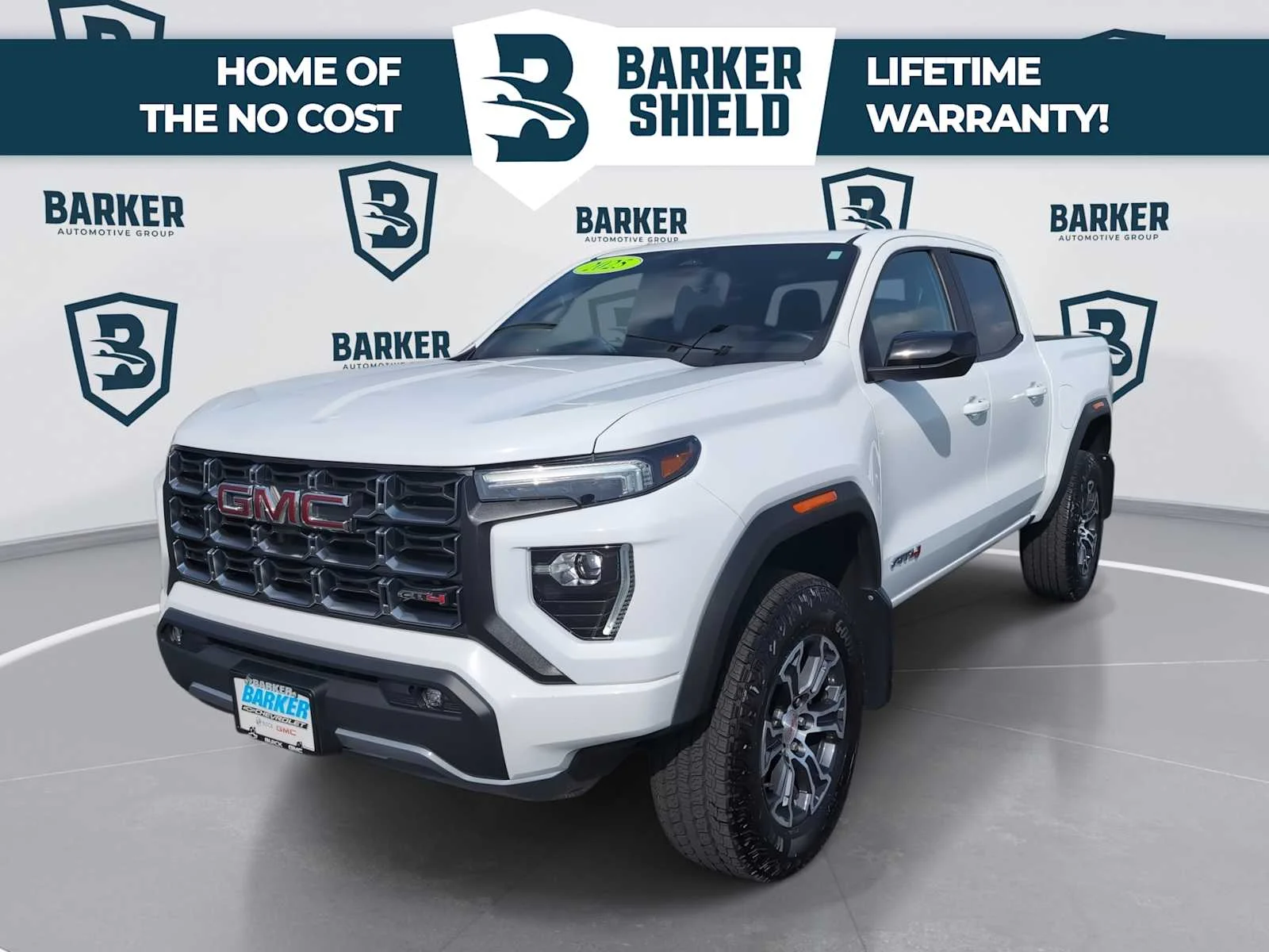2025 GMC Canyon 4WD AT4 Crew Cab Short Box's photo