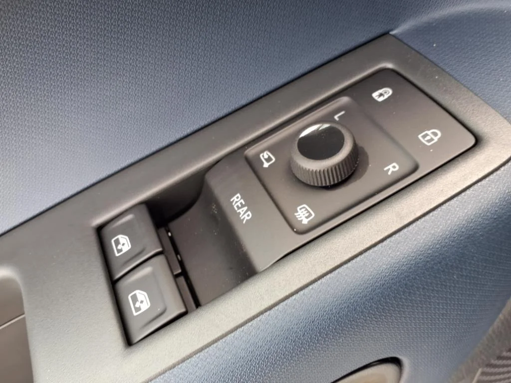 2025 Volkswagen ID. Buzz PRO S - Photo 15