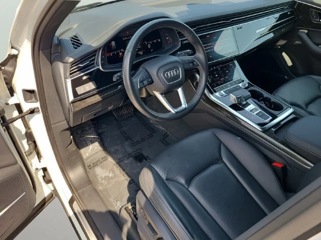 Used 2025 White Audi Premium Plus image 22
